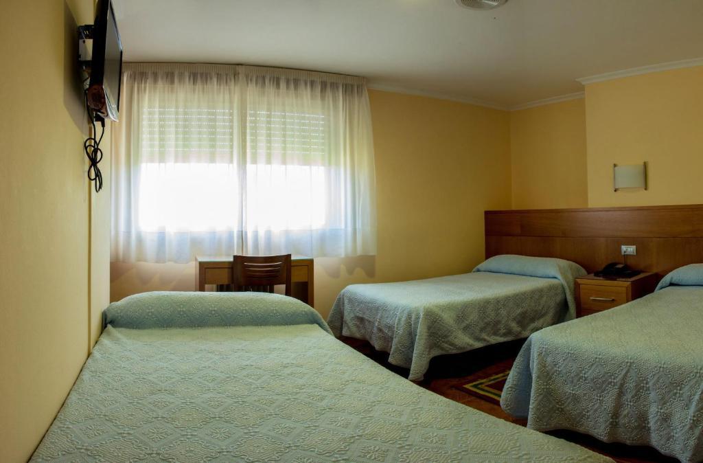 Hotel Mabu Ourense Oda fotoğraf